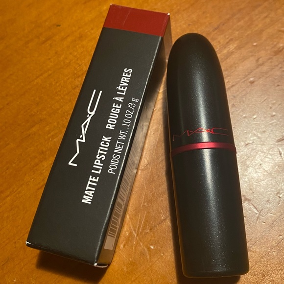 MAC Matte Lipstick Viva Glam 💄 - Picture 2 of 16
